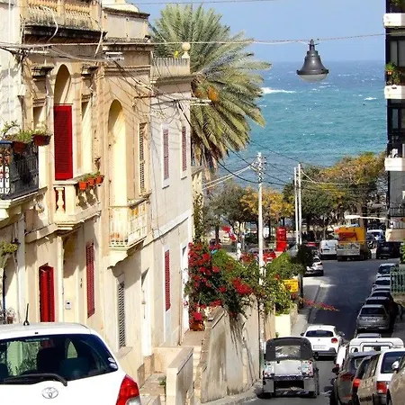 Lovely 3br With Private Terrace In By 360 Estates Lägenhet Sliema