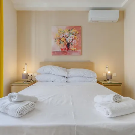 Lovely 3br With Private Terrace In By 360 Estates Lägenhet