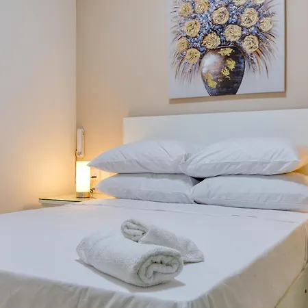 Lovely 3br With Private Terrace In By 360 Estates * Sliema