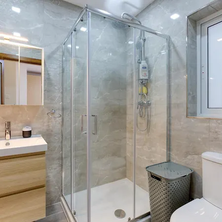 Lovely 3br With Private Terrace In By 360 Estates スリーマ