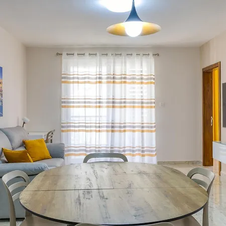 Lovely 3br With Private Terrace In By 360 Estates *