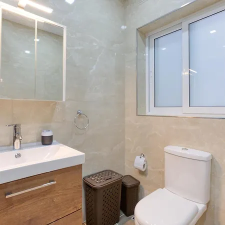 Appartement Lovely 3br With Private Terrace In By 360 Estates