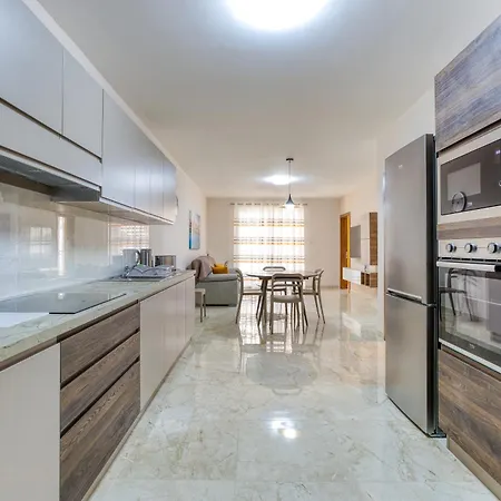 Lovely 3br With Private Terrace In By 360 Estates *