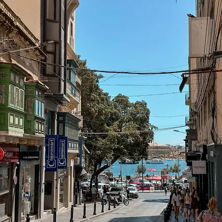 Lovely 3br With Private Terrace In By 360 Estates